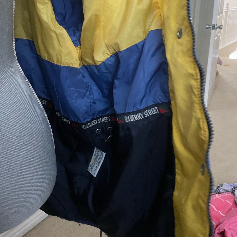 Coat/Jacket - Picture 5 of 6
